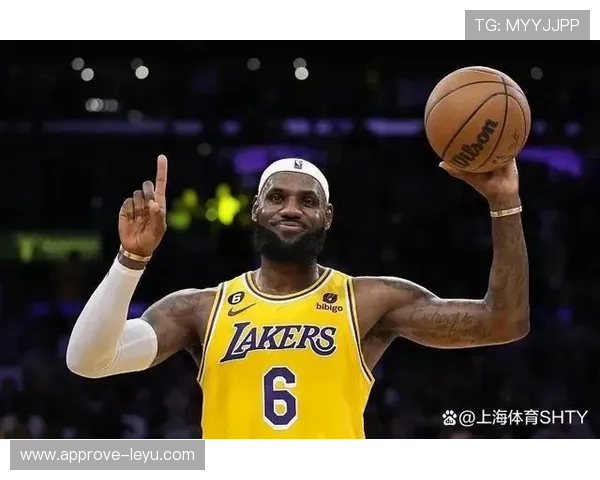 詹姆斯成为NBA历史得分王后分享心路历程并展望未来篮球生涯